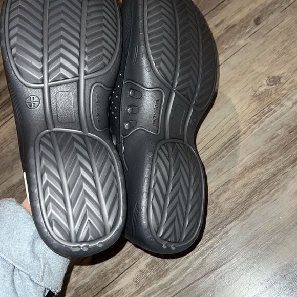 women's clogs  - Picture 2 of 2